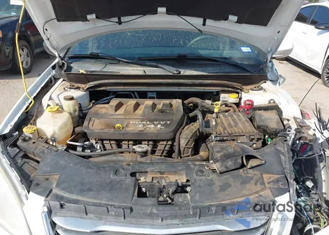 2013 Chrysler 200 Lx из США, поврежденный, VIN 1C3CCBAB1DN671688